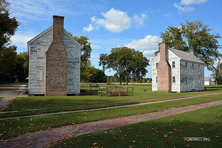 Brick walkways join buildings at Somerset Place