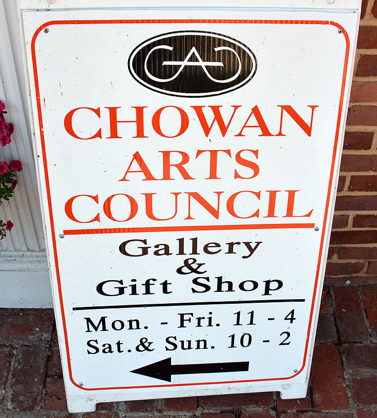 Gallery and Shop sign, Chowan Arts Council, Edenton, NC